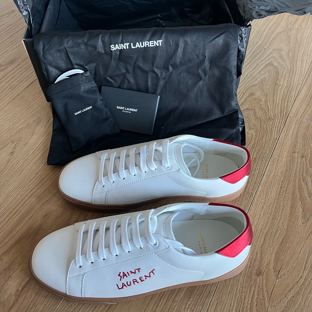 Saint Laurent SL06 Signa Sneakers